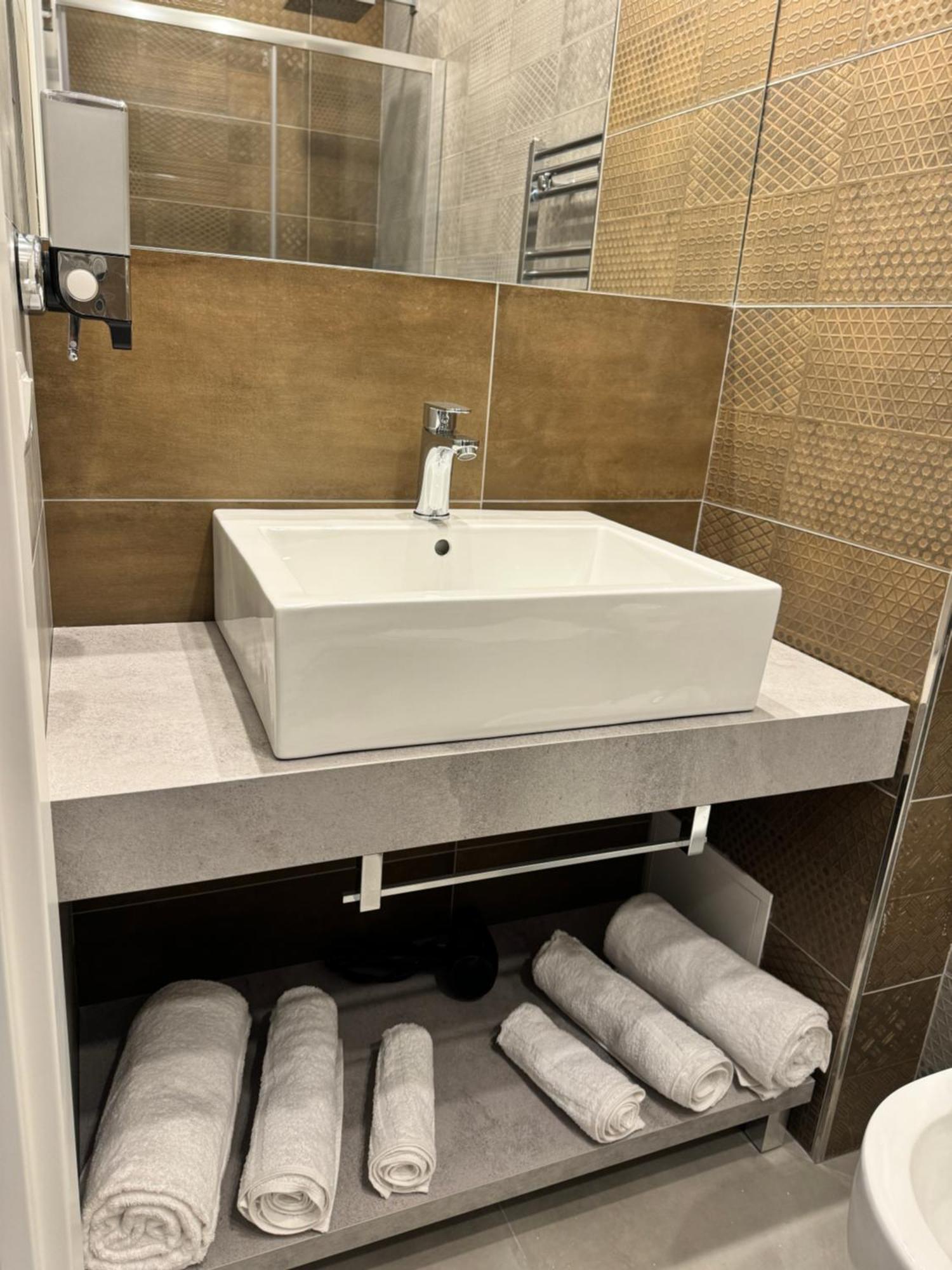 Niky House Roma Hotell Eksteriør bilde